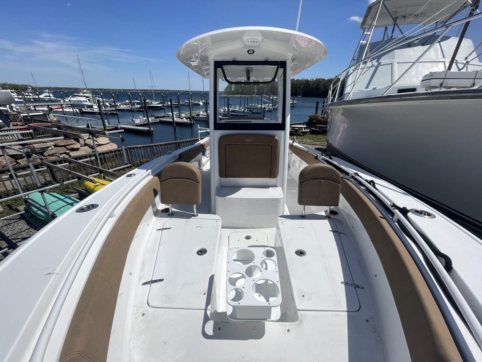 26ft Sea Hunt Yacht For Sale