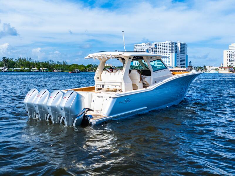 42' 2021 Scout 425 LXF