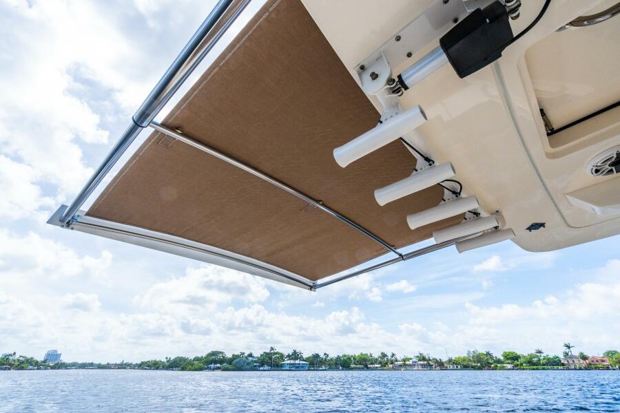 42' 2021 Scout 425 LXF