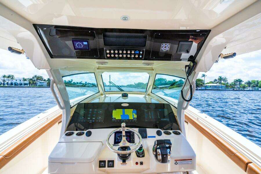 42ft Scout Yacht For Sale