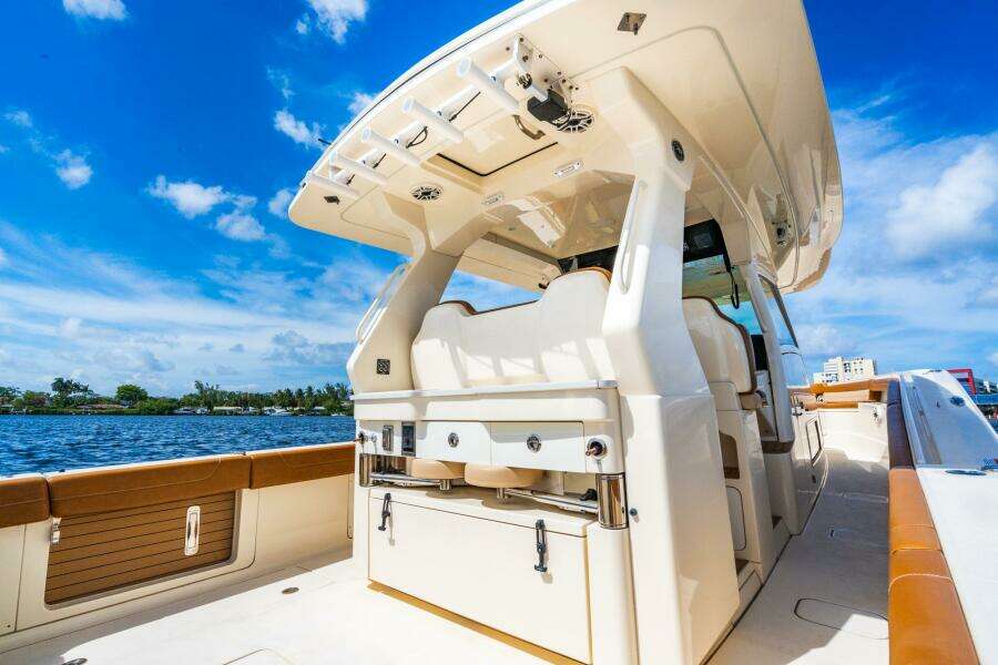42ft Scout Yacht For Sale