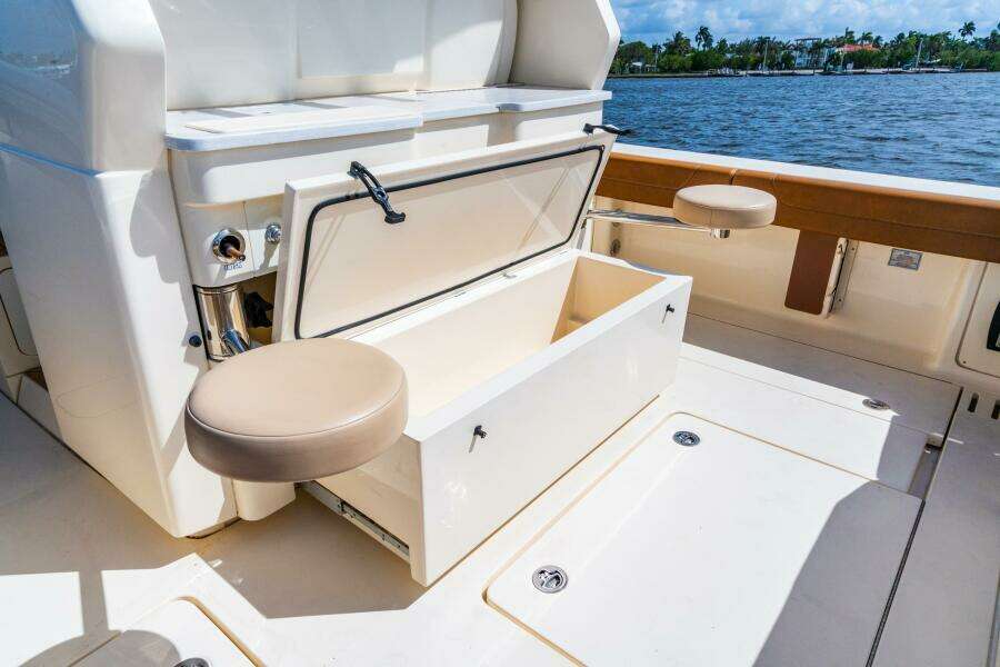 42ft Scout Yacht For Sale