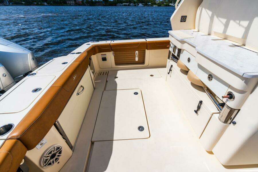 42ft Scout Yacht For Sale