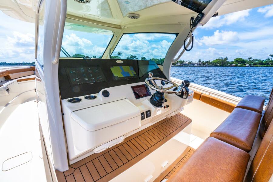 42' 2021 Scout 425 LXF