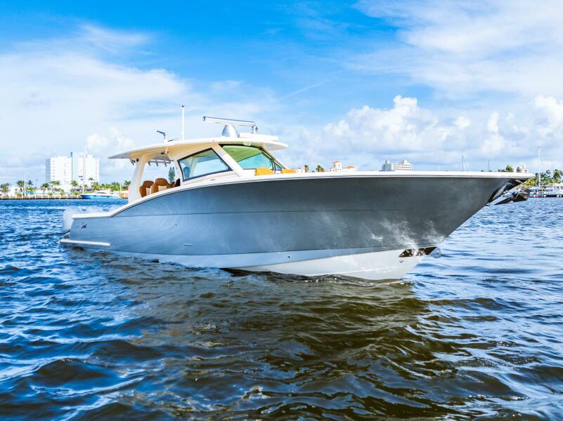 42' 2021 Scout 425 LXF