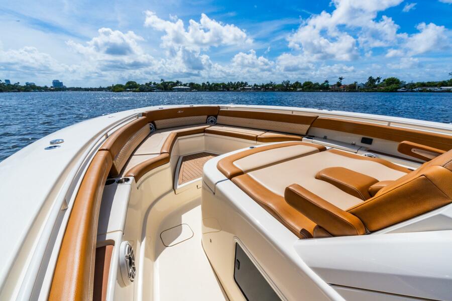 42' 2021 Scout 425 LXF