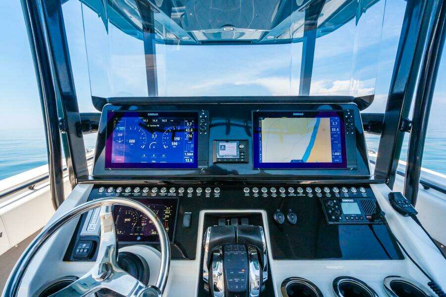 38ft Fountain Yacht For Sale