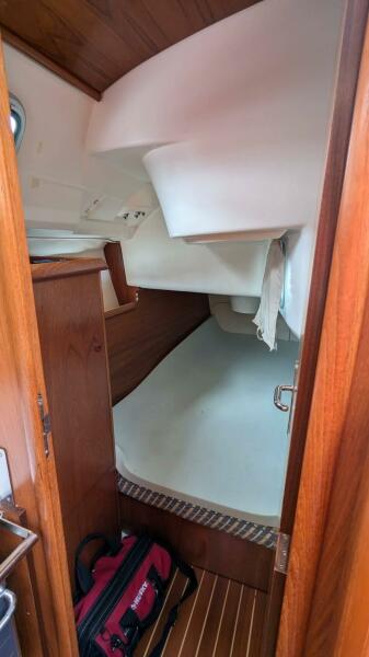 2005 Jeanneau 35