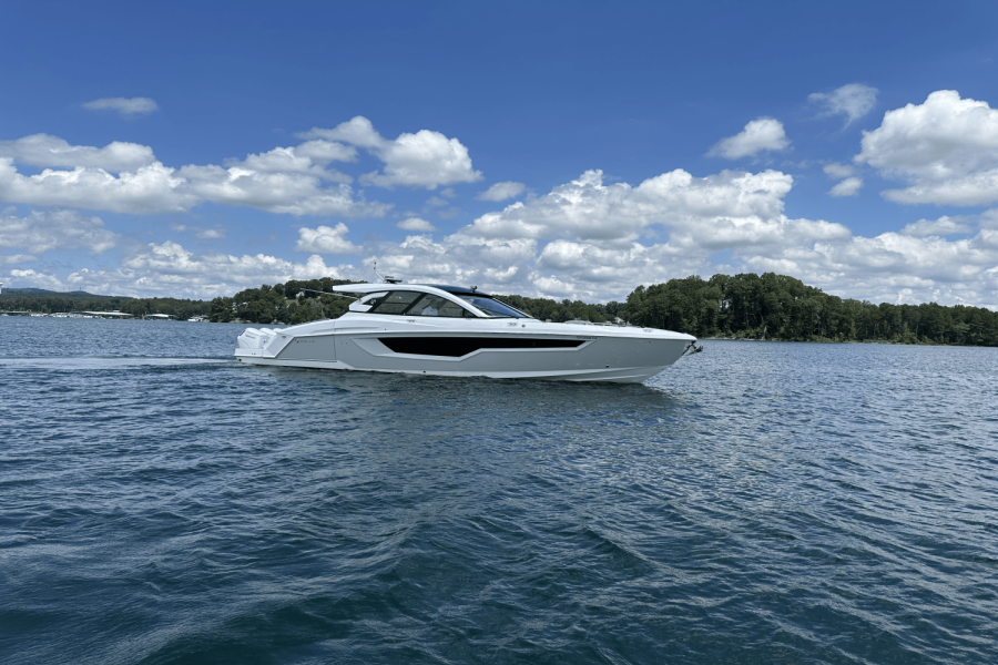 50ft Cruisers Yachts Yacht For Sale