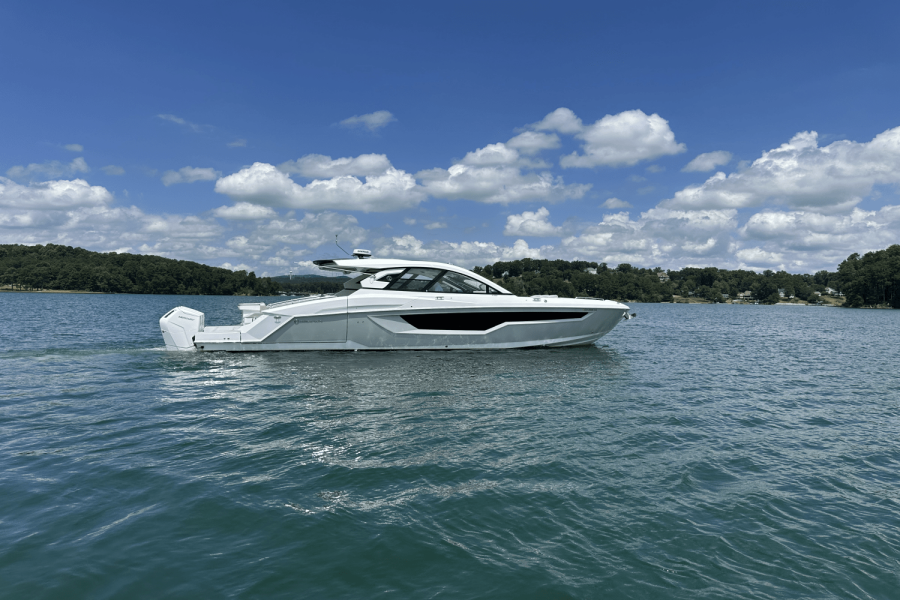50ft Cruisers Yachts Yacht For Sale