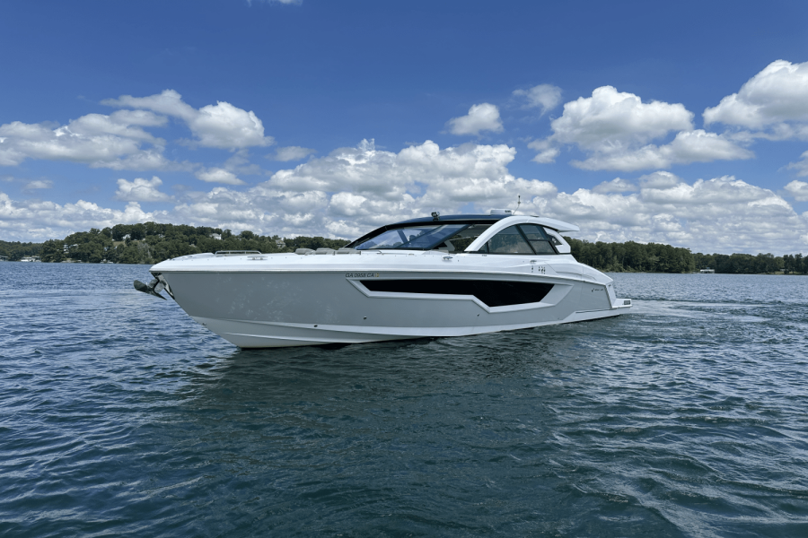 50ft Cruisers Yachts Yacht For Sale