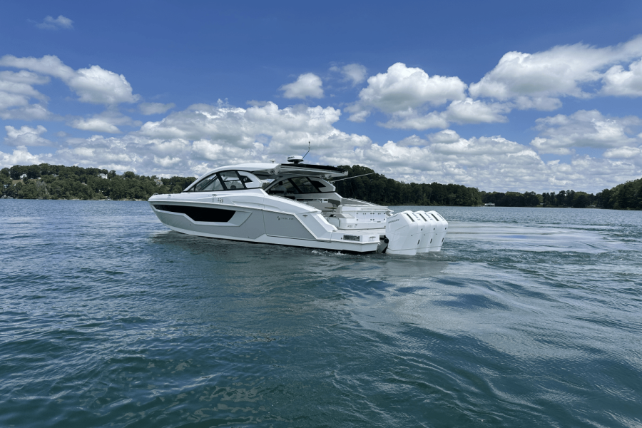 50ft Cruisers Yachts Yacht For Sale