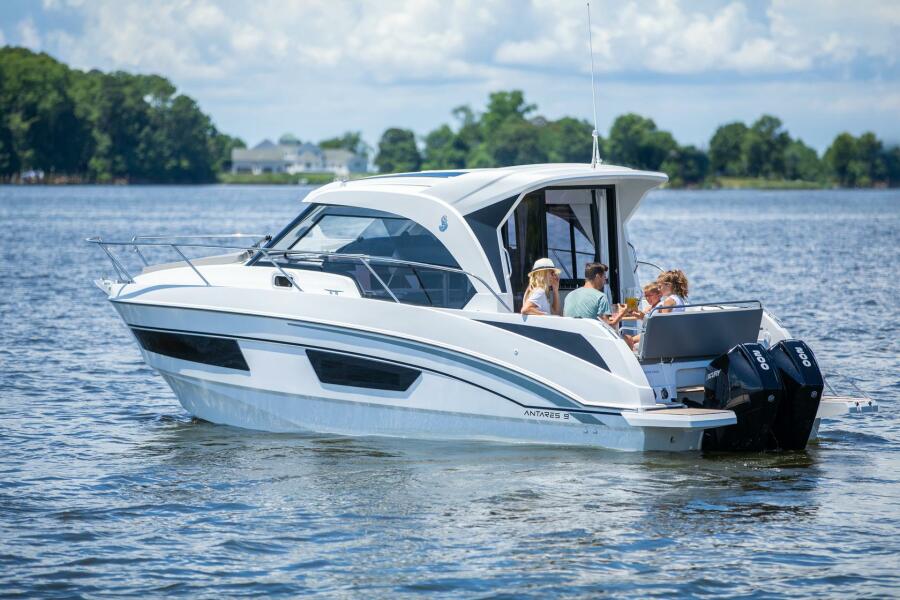 2027 Beneteau Antares 9
