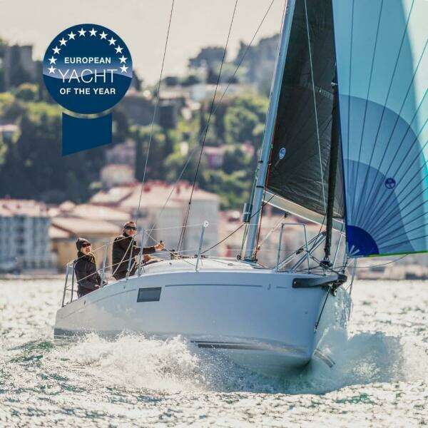 Beneteau First 30