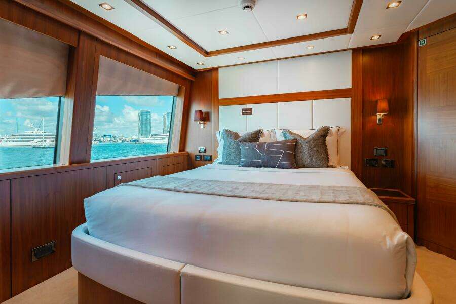 ABOUT TIME 131ft Sunseeker Yacht For Sale