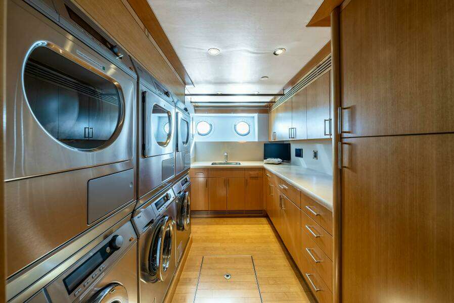 VALINOR 164ft Westport Yacht For Sale