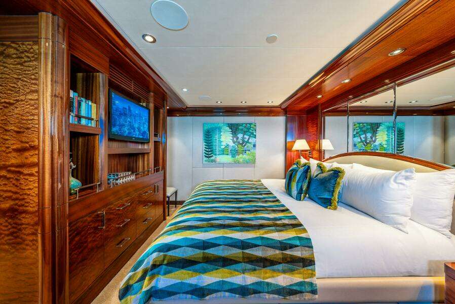 VALINOR 164ft Westport Yacht For Sale