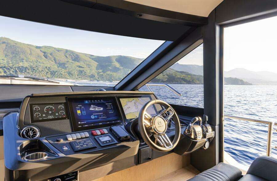 60ft Absolute Yacht For Sale
