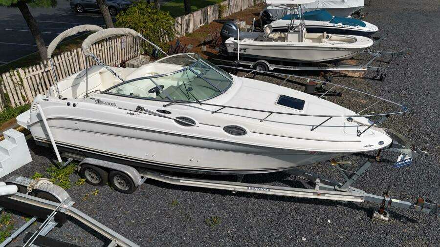28ft Sea Ray Yacht For Sale