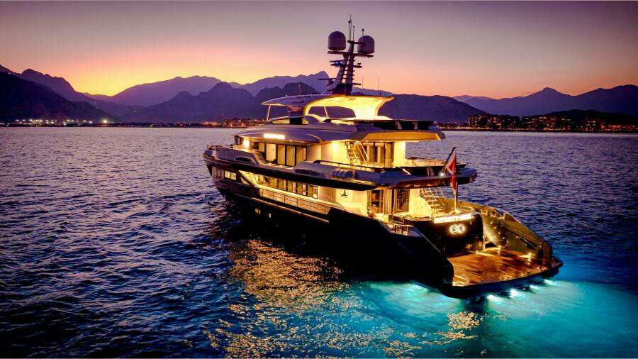 KANDO 110 110ft AvA Yachts Yacht For Sale