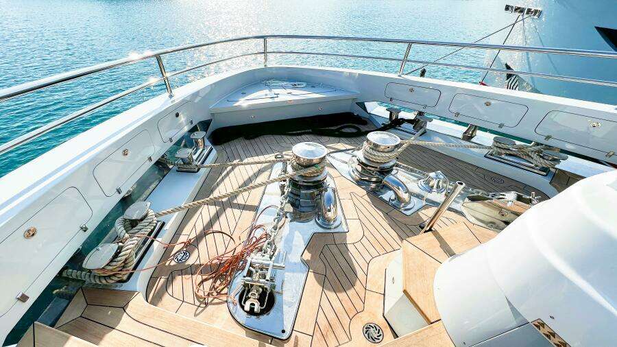 KANDO 110 110ft AvA Yachts Yacht For Sale