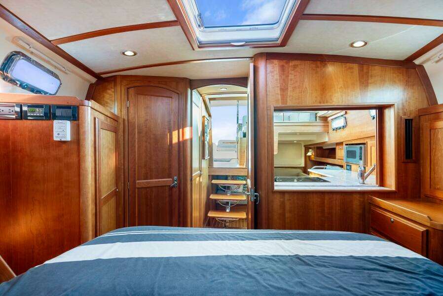 38ft Sabre Yacht For Sale