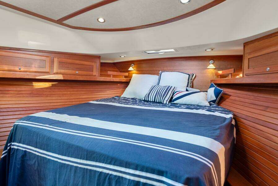 38ft Sabre Yacht For Sale