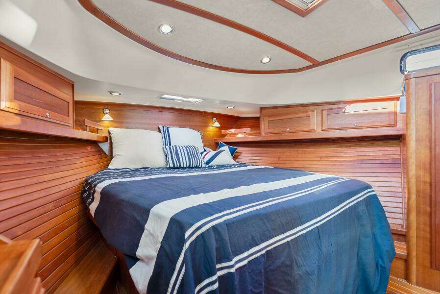 38ft Sabre Yacht For Sale