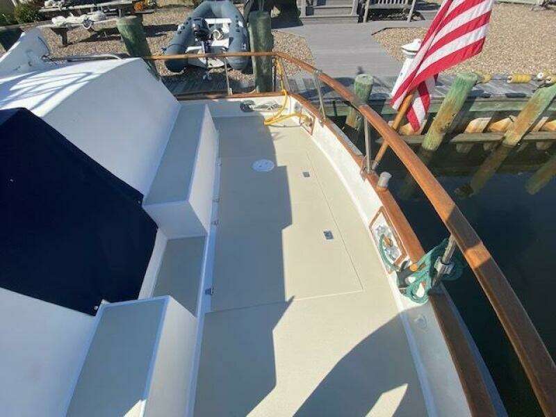 Good Vibrations 42ft Grand Banks Yacht For Sale Good Vibrations 42ft Grand Banks Yacht For Sale