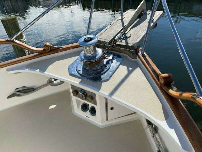 Good Vibrations 42ft Grand Banks Yacht For Sale Good Vibrations 42ft Grand Banks Yacht For Sale