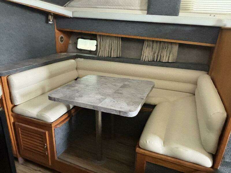 Greene s Bor o II 40ft Silverton Yacht For Sale