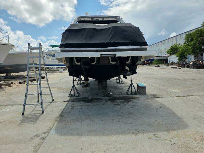 OUR LAST ONE 37ft Sea Ray Yacht For Sale