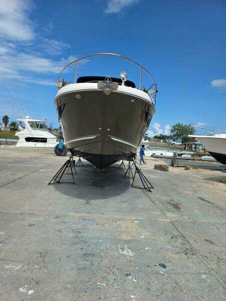 OUR LAST ONE 37ft Sea Ray Yacht For Sale