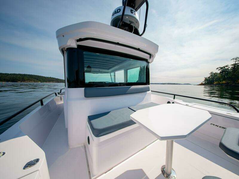 28ft Axopar Yacht For Sale