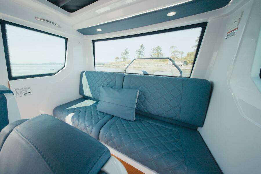 28ft Axopar Yacht For Sale