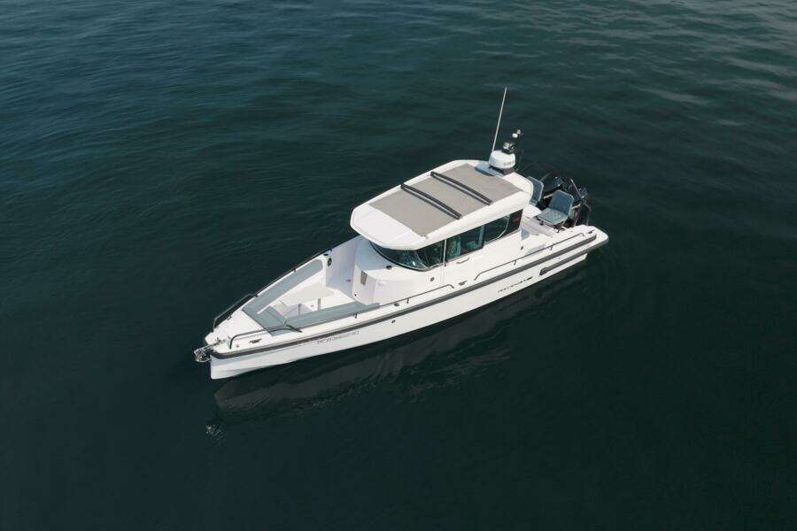 28ft Axopar Yacht For Sale