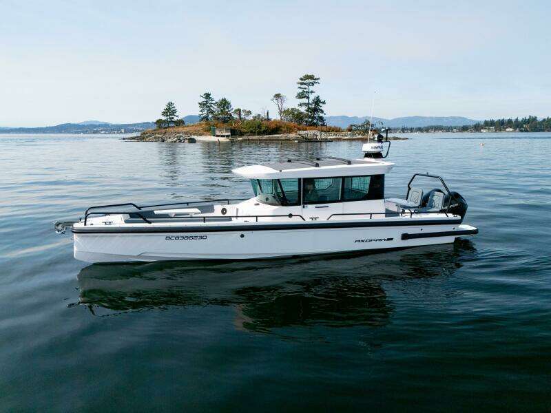 28ft Axopar Yacht For Sale