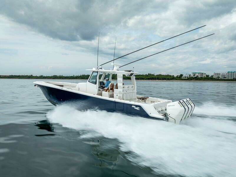 42ft SeaVee Yacht For Sale