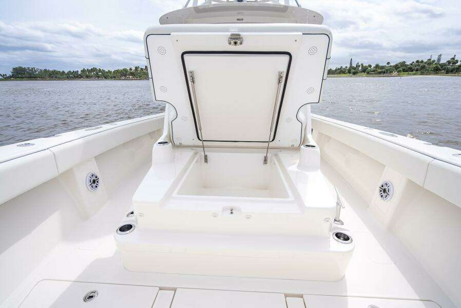 42ft SeaVee Yacht For Sale