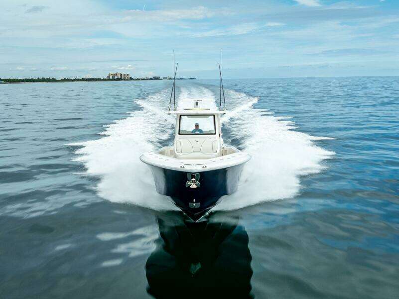 42ft SeaVee Yacht For Sale