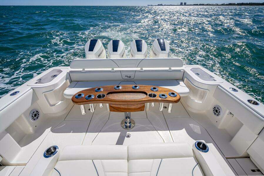 42ft SeaVee Yacht For Sale