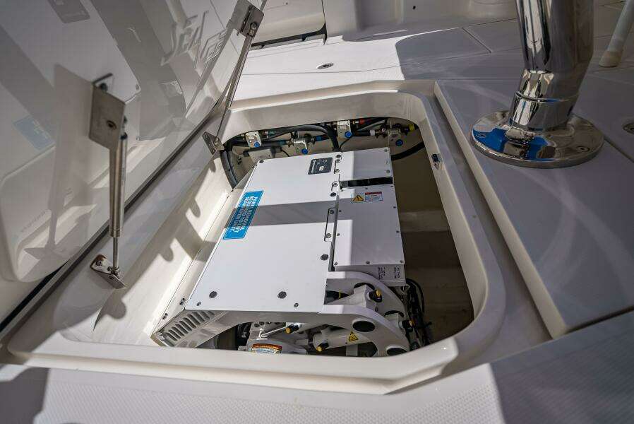 42ft SeaVee Yacht For Sale