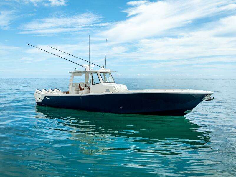 42ft SeaVee Yacht For Sale
