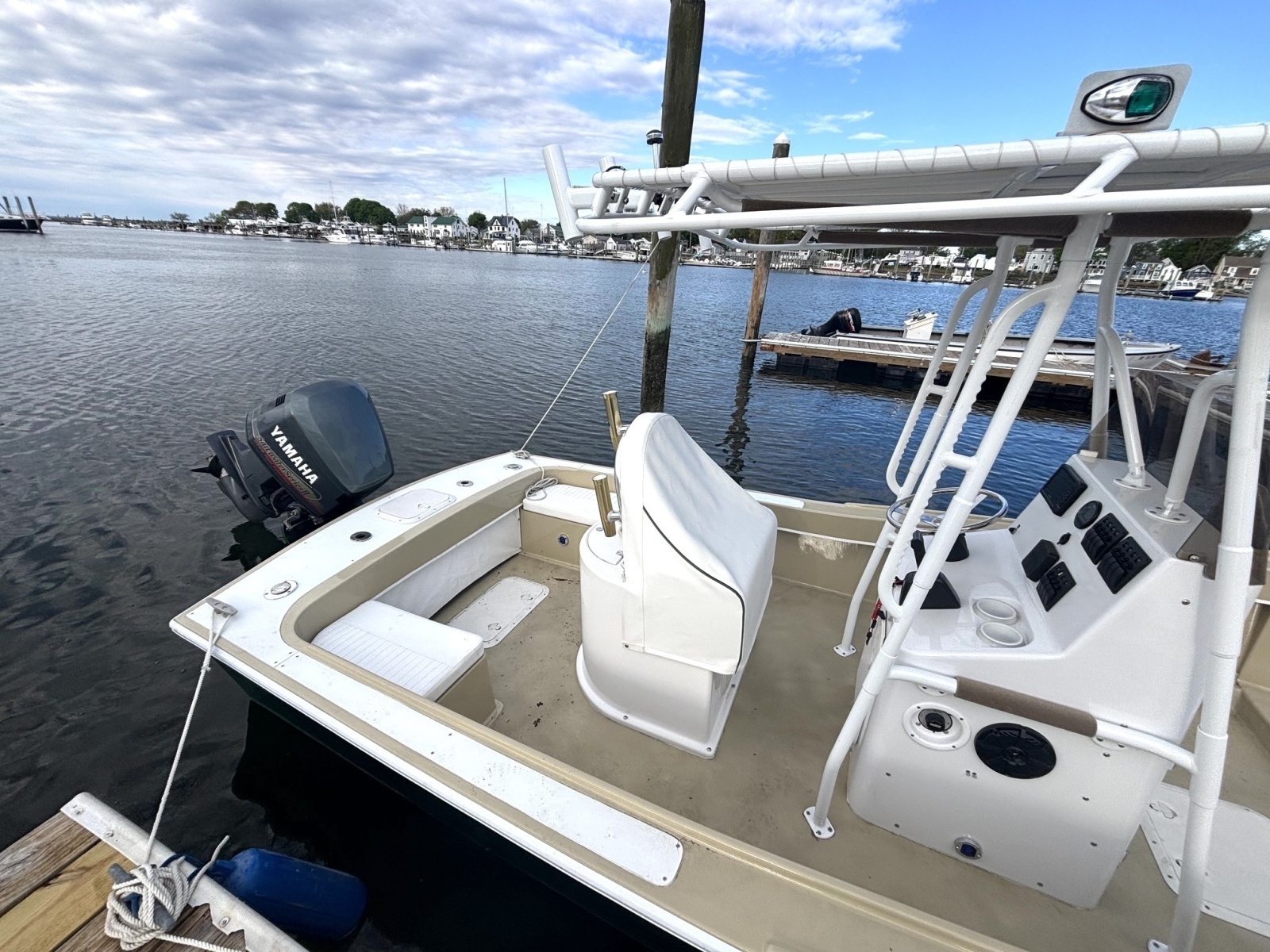 23ft Mako Yacht For Sale