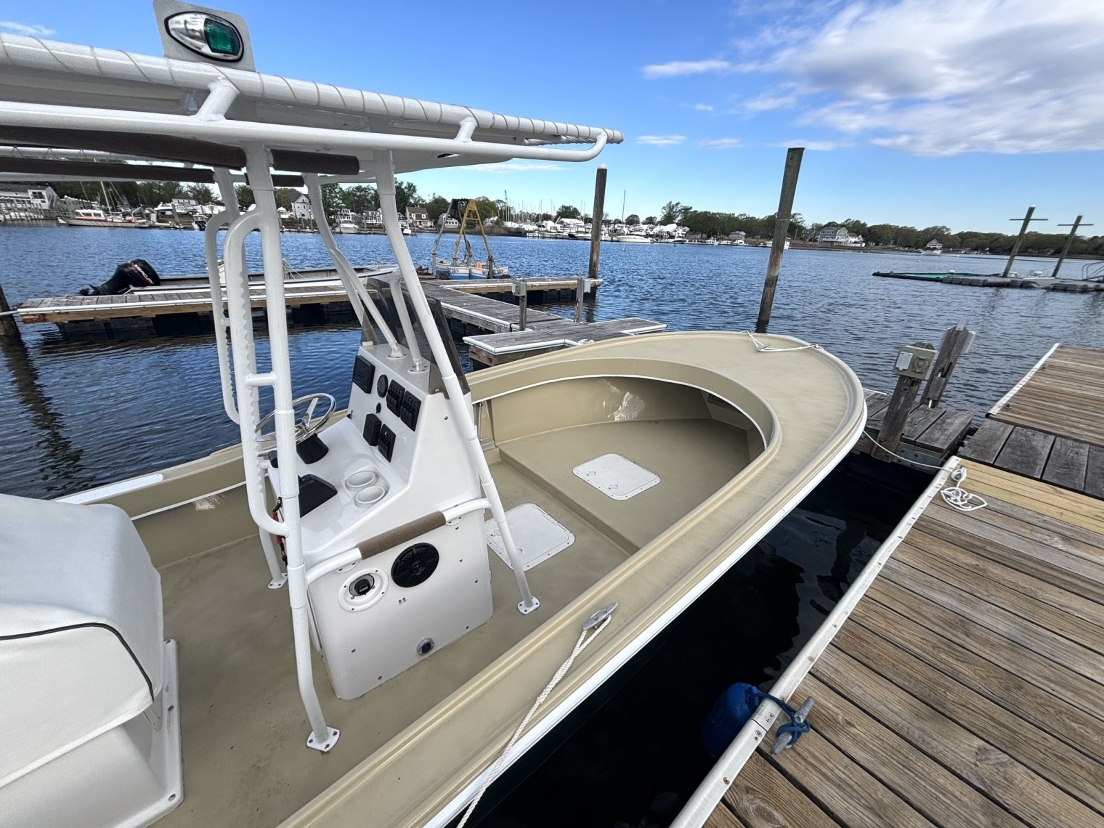 23ft Mako Yacht For Sale