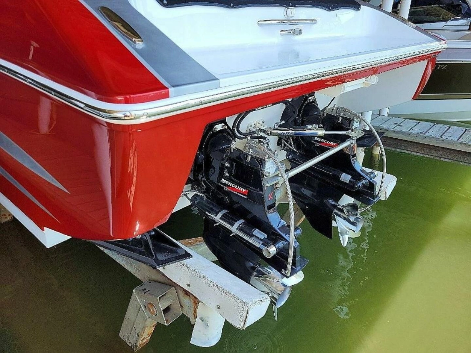 2008 Donzi 35 ZR