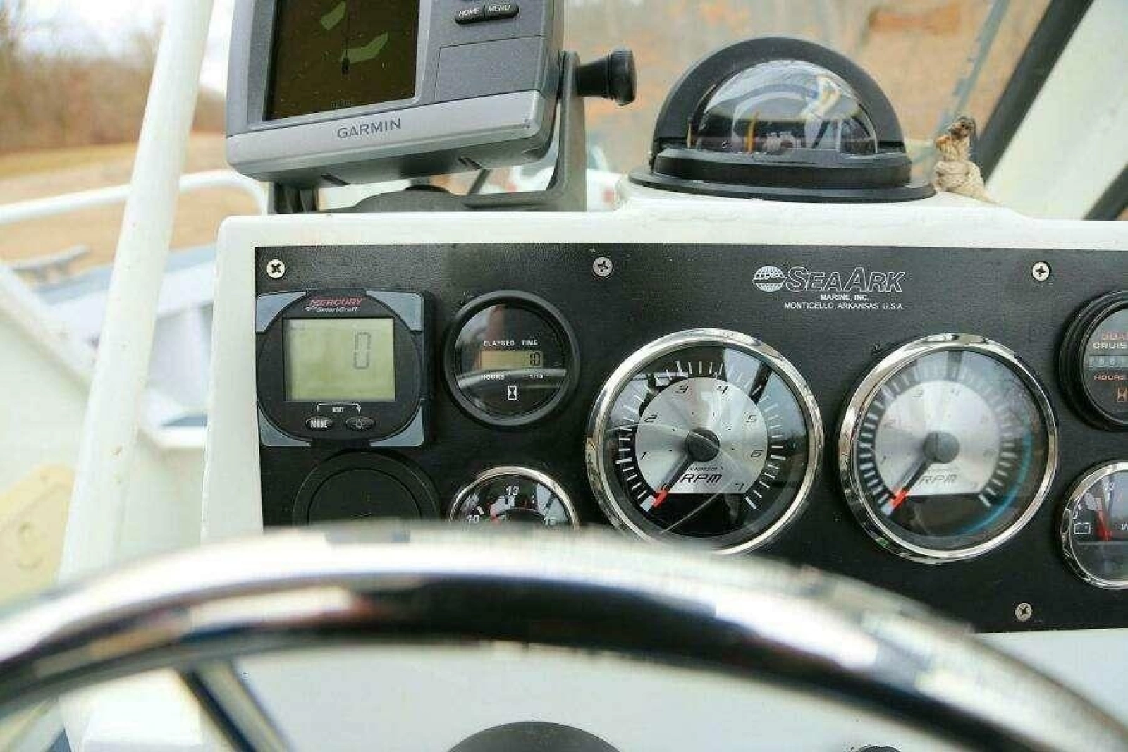 2002 SeaArk DXS 1652 SLD