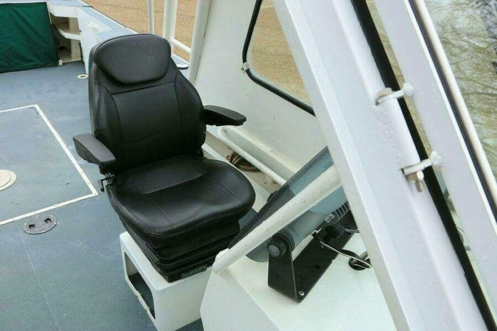 2002 SeaArk DXS 1652 SLD