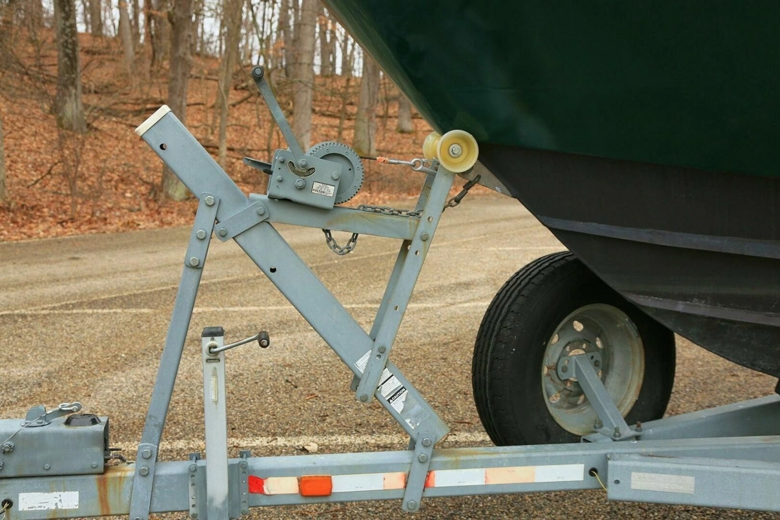 2002 SeaArk 25 V Commander SAMA 1365