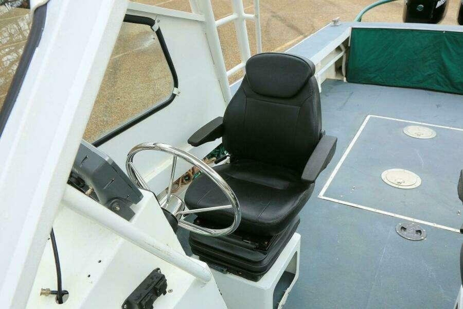 2002 SeaArk DXS 1652 SLD